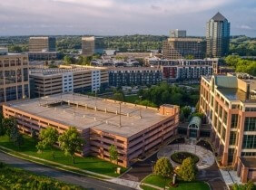 Skyline of the city of Edina